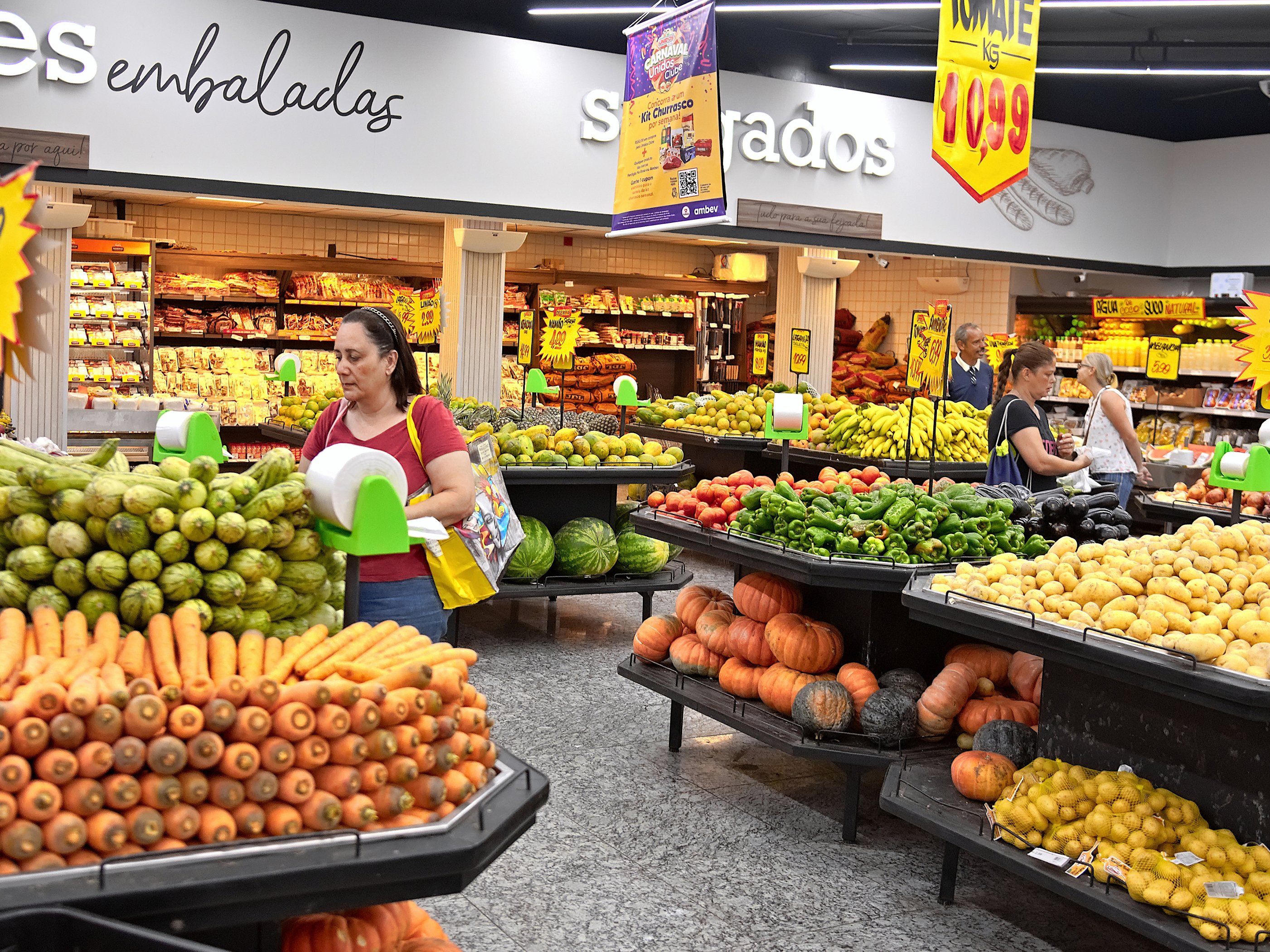 FPA critica taxação de exportações e propõe soluções internas para reduzir custo dos alimentos.