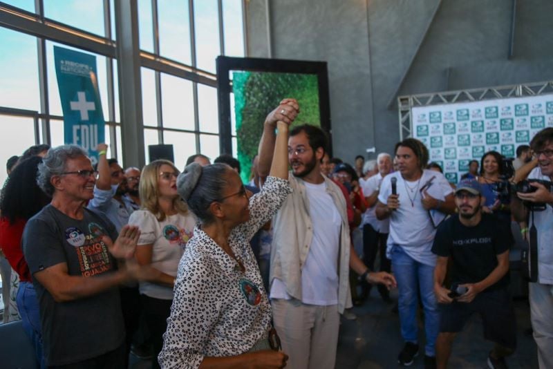 A ministra do Meio Ambiente, Marina Silva, com o deputado Túlio Gadêlha