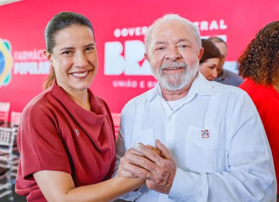 A governadora Raquel Lyra e o presidente Lula em evento do governo federal