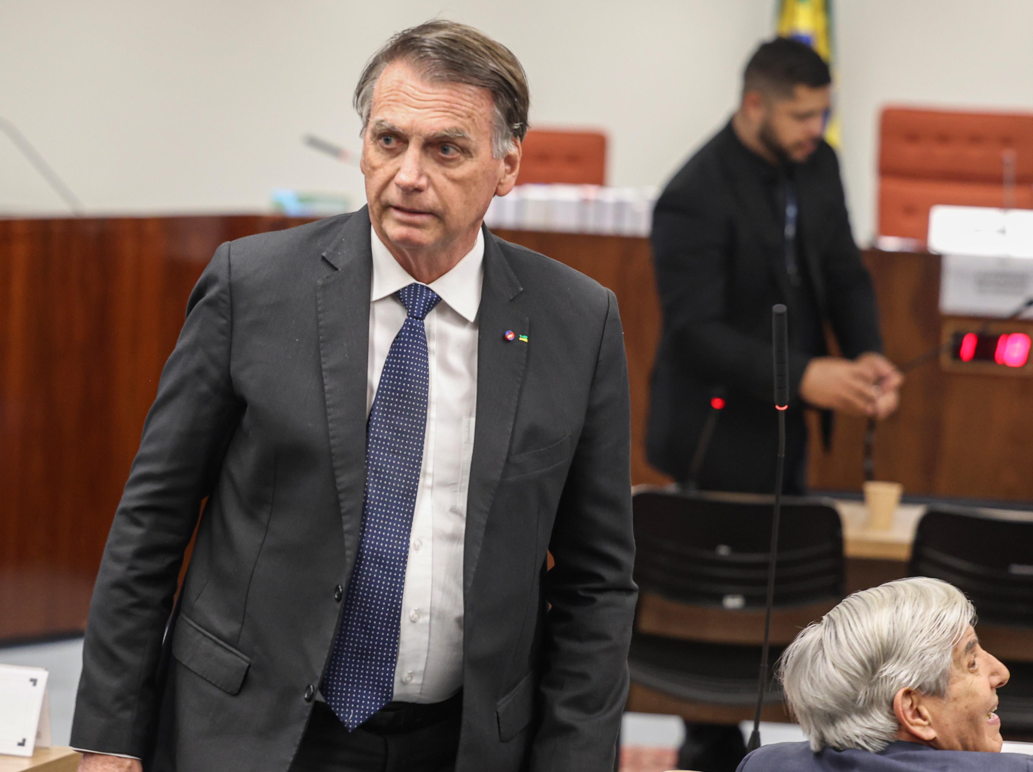 Bolsonaro é o primeiro ex-presidente brasileiro a ser julgado por tentativa de golpe de Estado.
