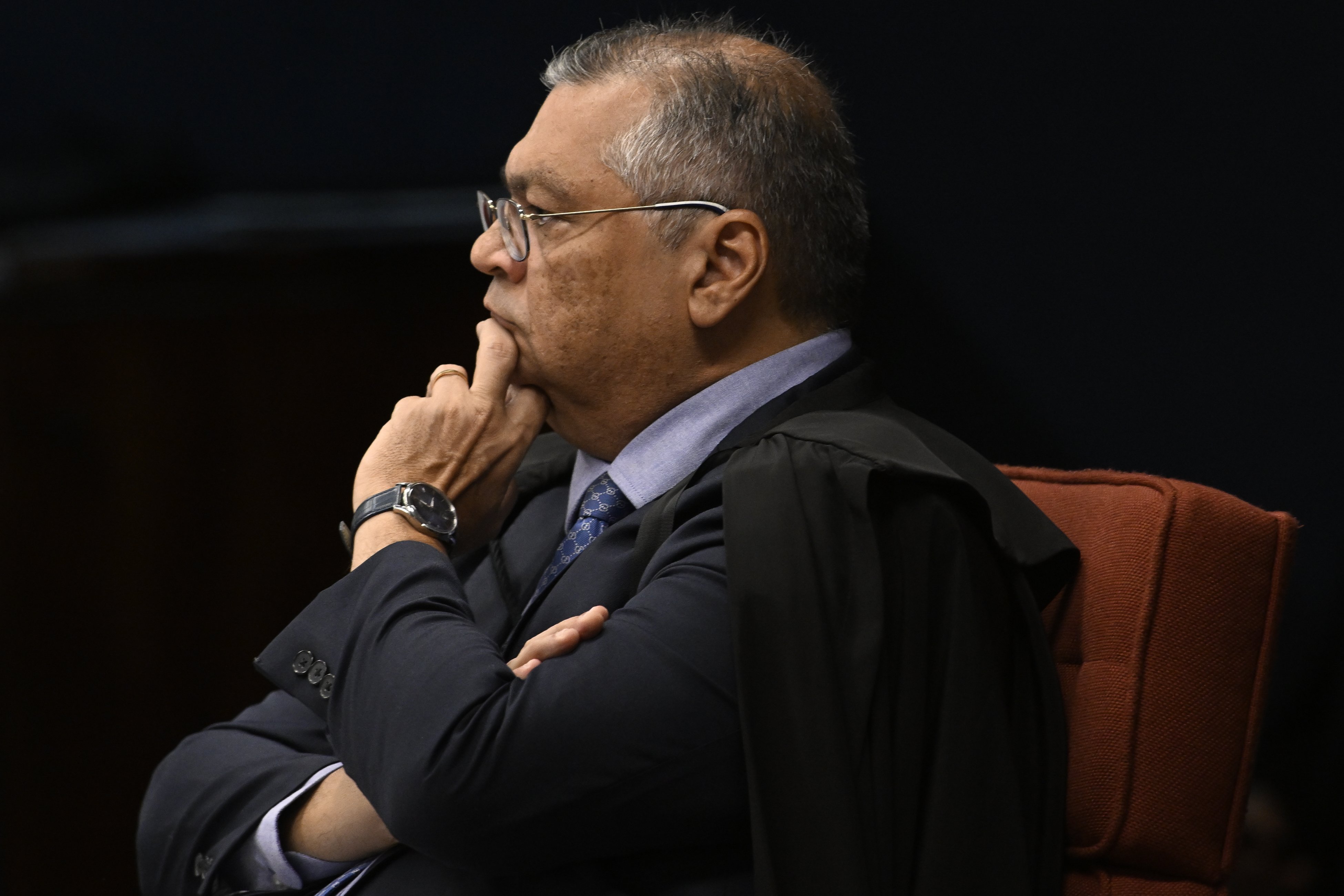 Ministro Flávio Dino foi alvo de tentativa de agressão em voo.