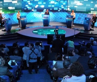 Com pouco a perder, Plínio reserva farpas para todos os adversários e tem bom desempenho no debate entre os presidenciáveis na Band Com pouco a perder, Plínio reserva farpas para todos os adversários e tem bom desempenho no debate entre os presidenciáveis na Band