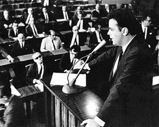 Pronunciamento de Márcio Moreira Alves precipitou o fechamento do Congresso e o AI-5 em 1968 Pronunciamento de Márcio Moreira Alves precipitou o fechamento do Congresso e o AI-5 em 1968